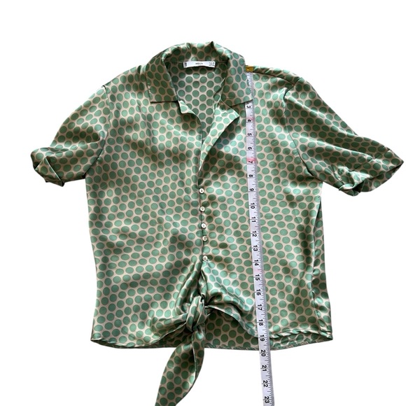 MNG Mango Green Polka Dot Satin Shirt with Shell Buttons Size XS - Picture 6 of 7